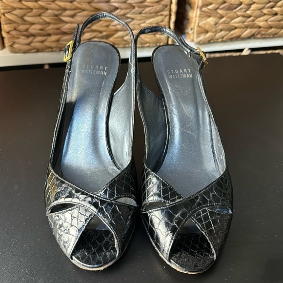 Stuart Weitzman snake skin‎ black patent leather peep toe heels pumps Size 8 - Picture 1 of 12